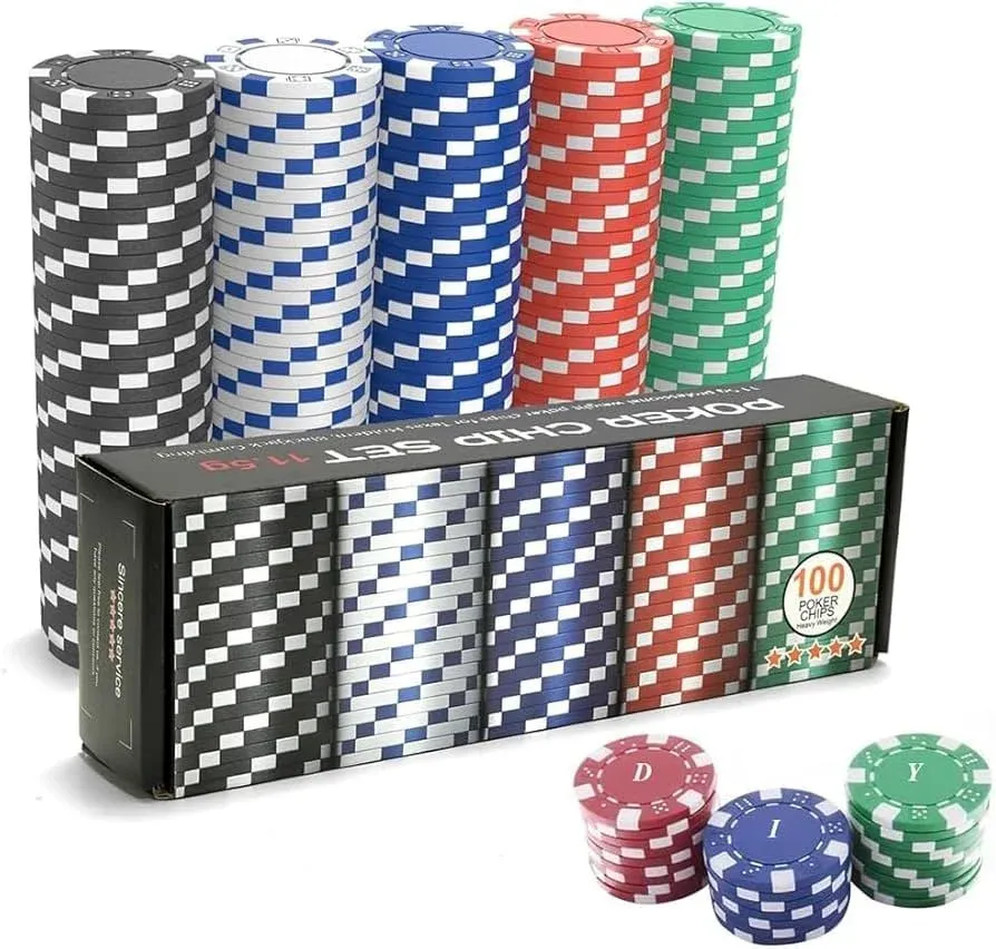 Mesa de blackjack y fichas